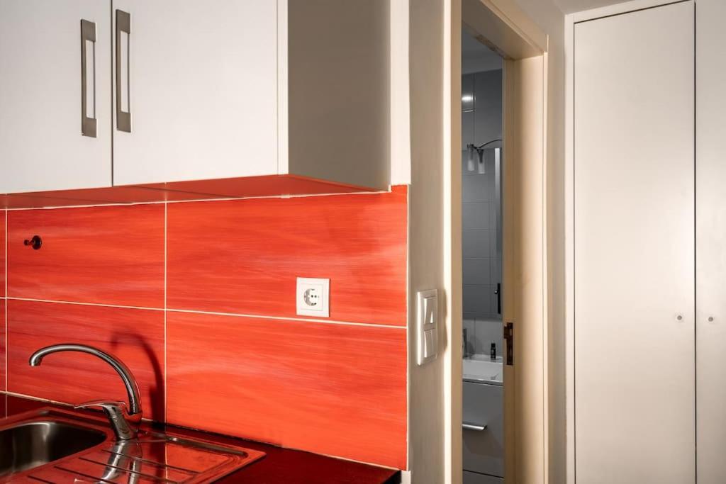 Charming Studio With Ac And Loft On Ground Floor Lisboa Extérieur photo